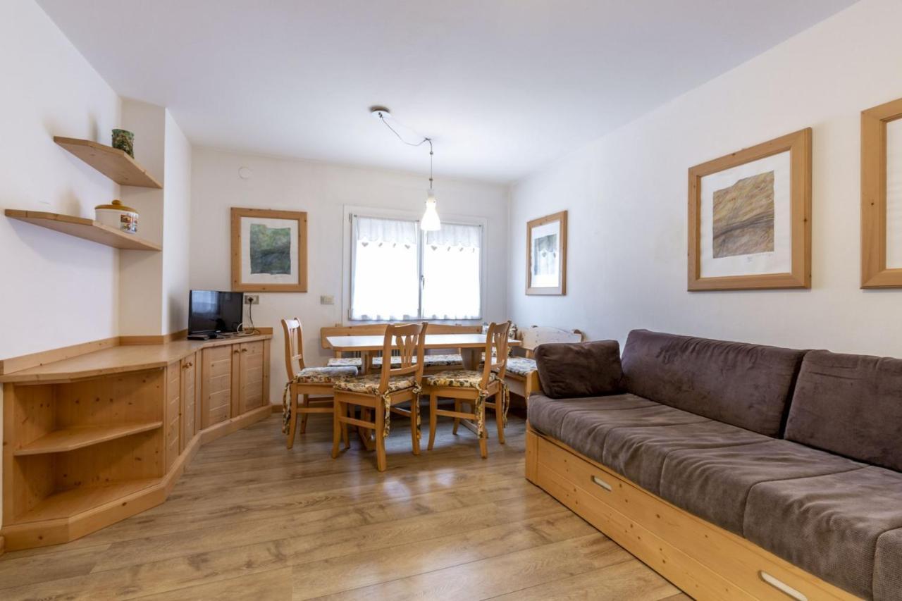 Stella Alpina Apartamento Campitello di Fassa Exterior foto