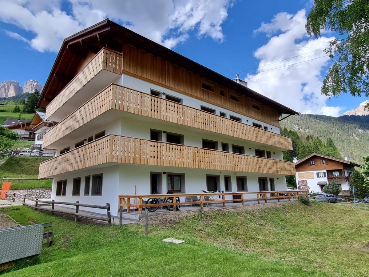 Stella Alpina Apartamento Campitello di Fassa Exterior foto